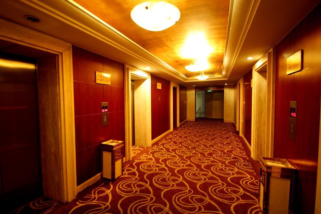 Best Western New Century Hotel Şanghay Dış mekan fotoğraf